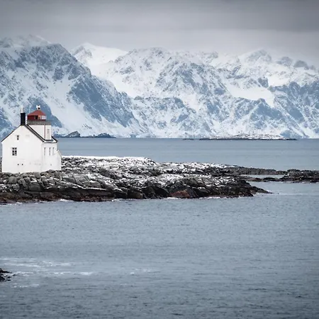 Lofoten Fyr Leilighet Vaeroy